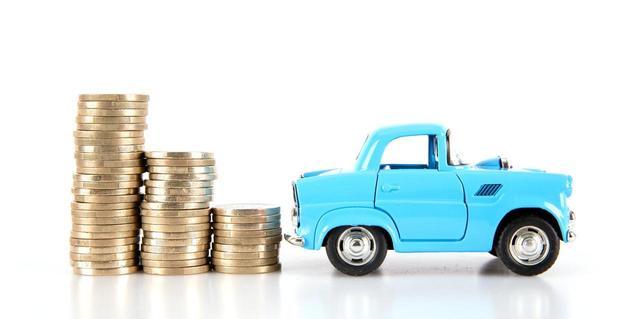 五年算下来，纯电车比燃油车只省了一万多？你不是被忽悠了，你是把一笔最大的隐形开销