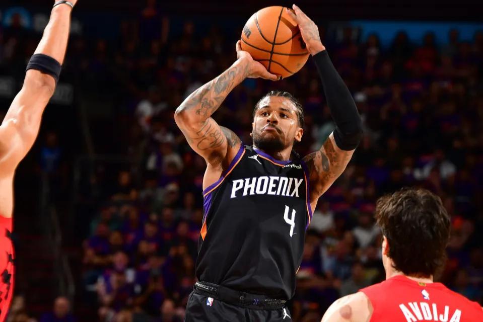 太阳现在应该后悔了吧不是因为附加赛第一轮输给开拓者，也不是要打附加赛第二轮，而