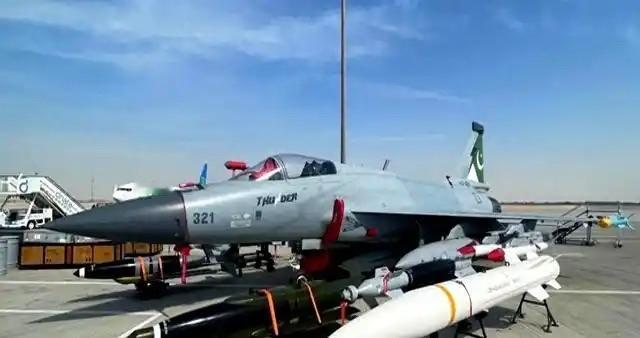 枭龙Block3性能相当强悍。它是枭龙系列迭代发展的最新成果，采用了国产有源相控