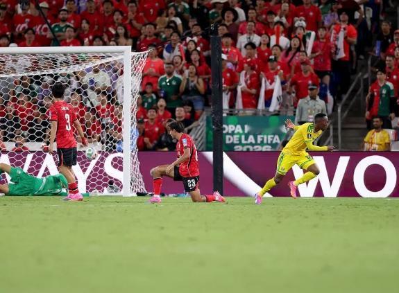 丢人的0-1！韩国两连败，世界杯7队出局，13支队杀进淘汰赛 原本只需一场平