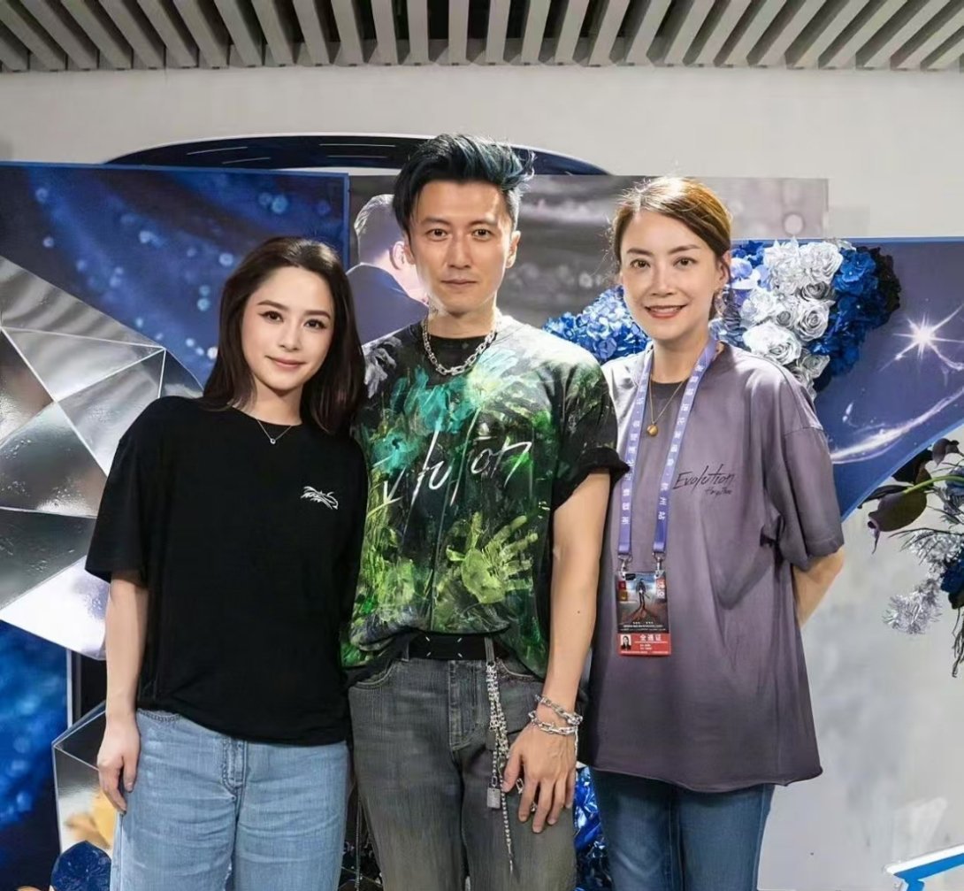 谢霆锋这是紧张了吗？