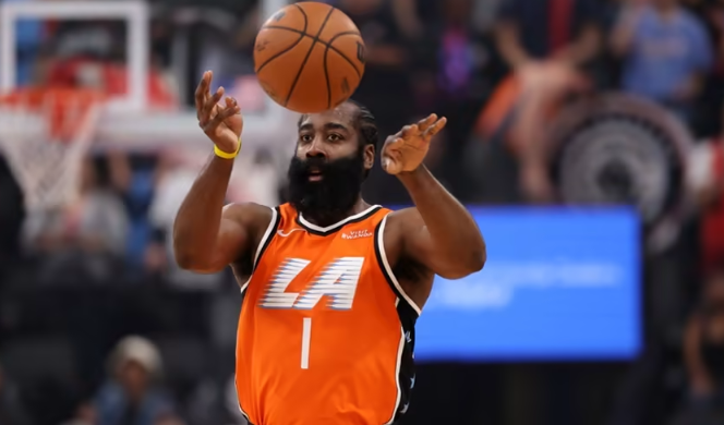 5分替补创NBA耻辱！快船110-114输给缺兵少将独行侠，哈登迷茫：我们还有选择吗？西部倒二实锤