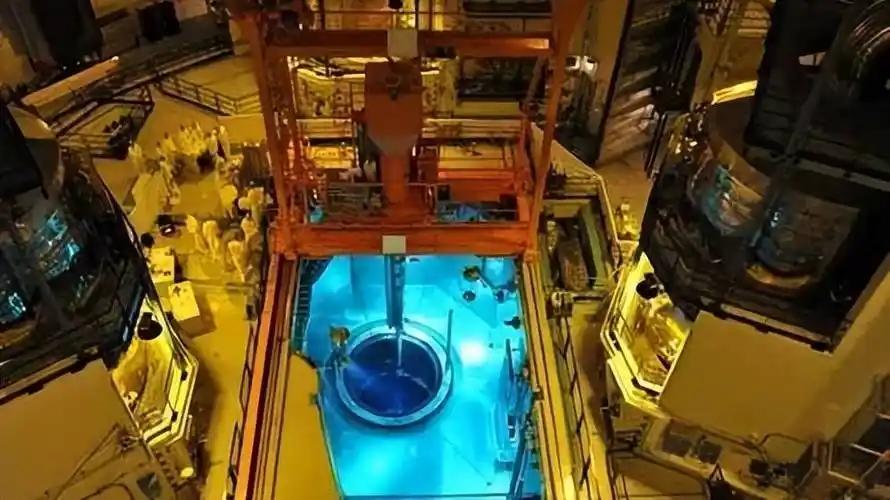 3月5日，据伊朗ISNA通讯社报道，伊朗宣布：“若美国一再相逼，伊朗将会打击以色