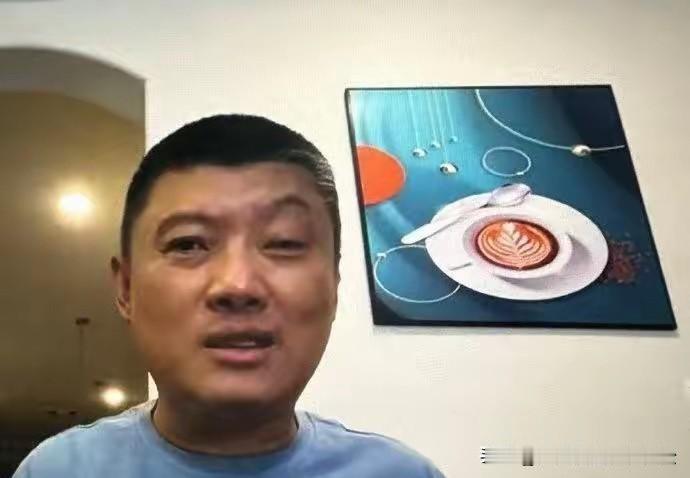 近日，刚移居美国的袁老师开直播吐槽，主要有两件事让他忍不住抱怨。头一件是他带着小