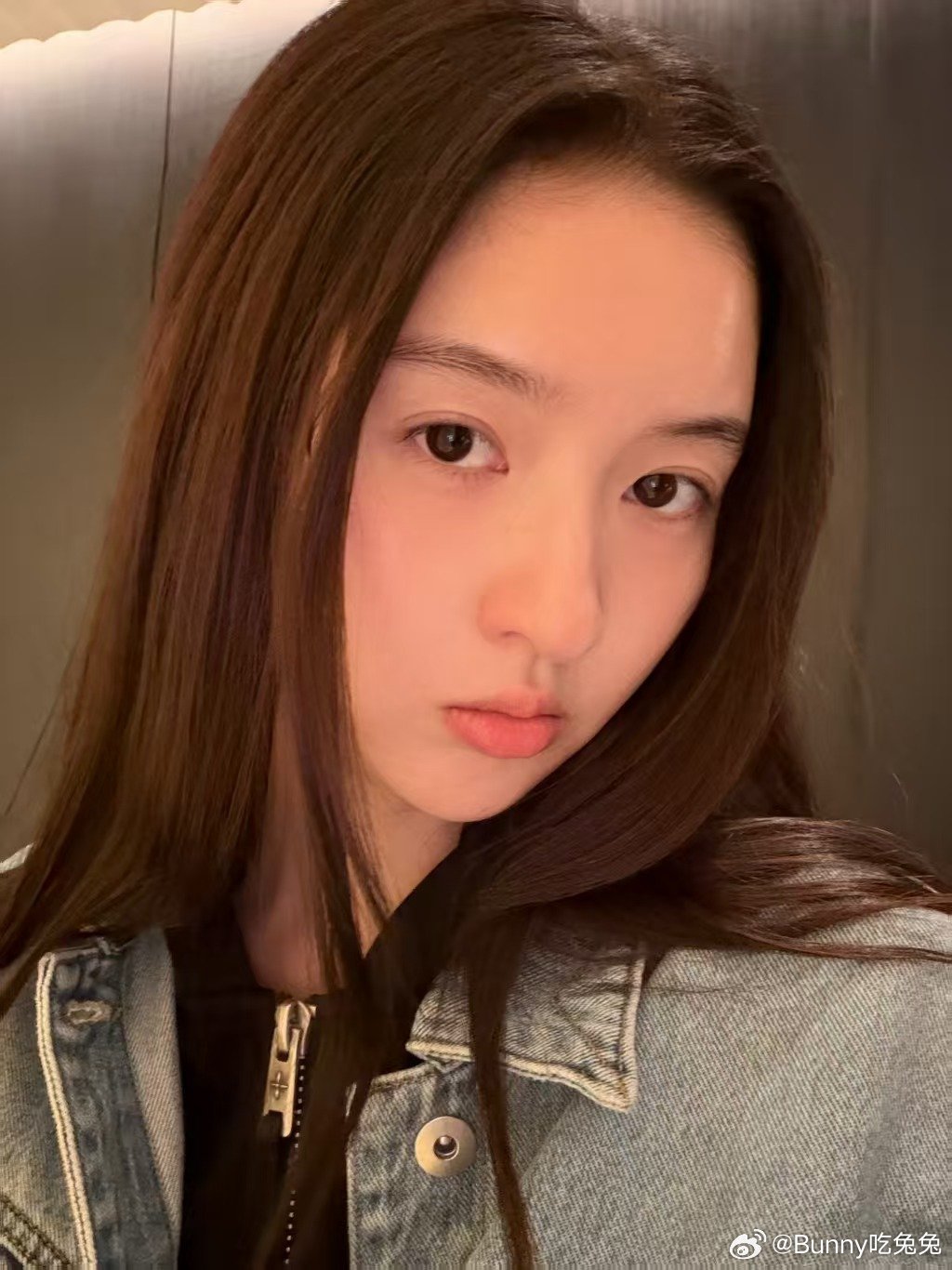 王玉雯怼脸自拍怼脸自拍才是真颜值考验！王玉雯轻松拿捏，美到犯规