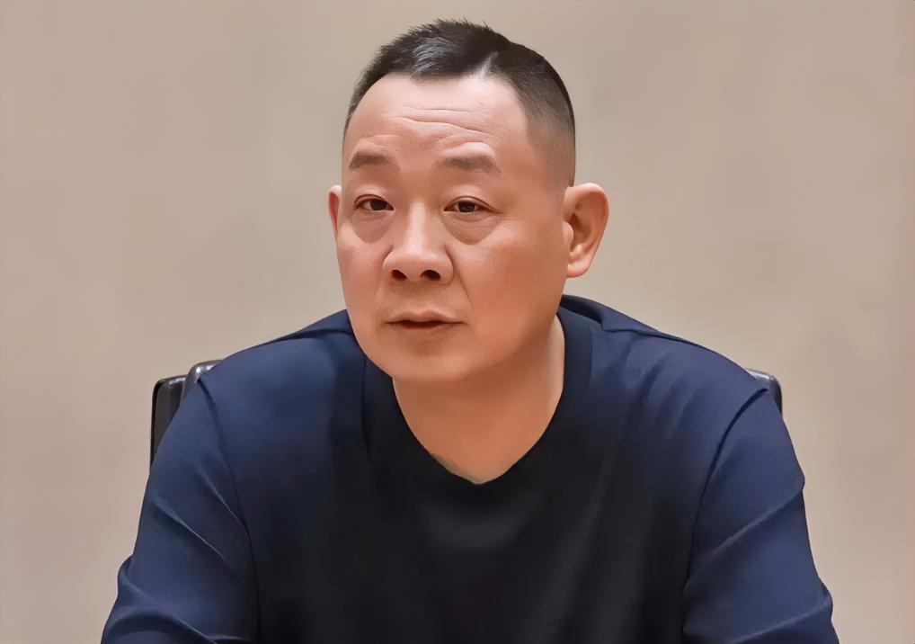 看了胖东来新的招工准则，我问我爸，到期不续签相当于四年后失业吗？关键是一入职就