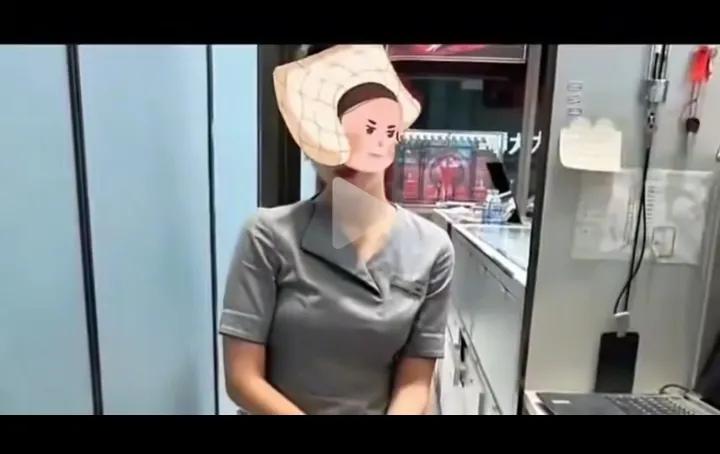 和金店当柜姐的小姑子聊天我说，响水金店店长付婷婷真的可惜了小姑子一笑说“这有