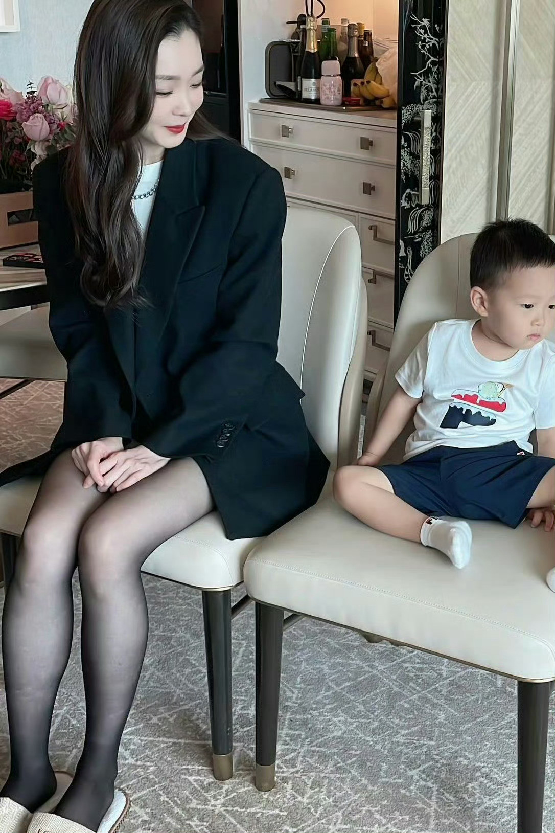 宋轶黑丝