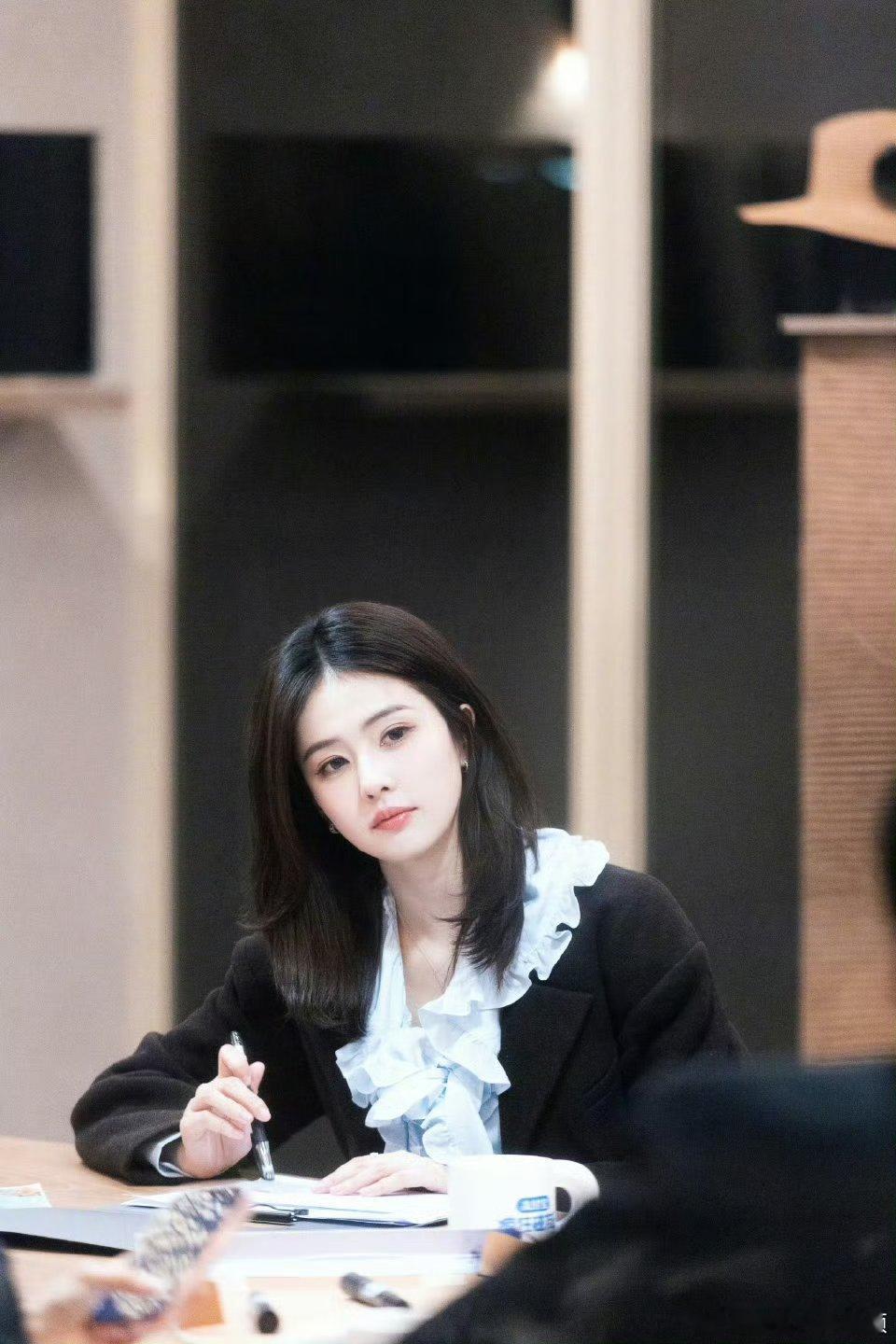 欢迎白鹿！开工照定格美好瞬间，客栈故事等你书写。白鹿来客栈解锁一下全新体验白鹿亲