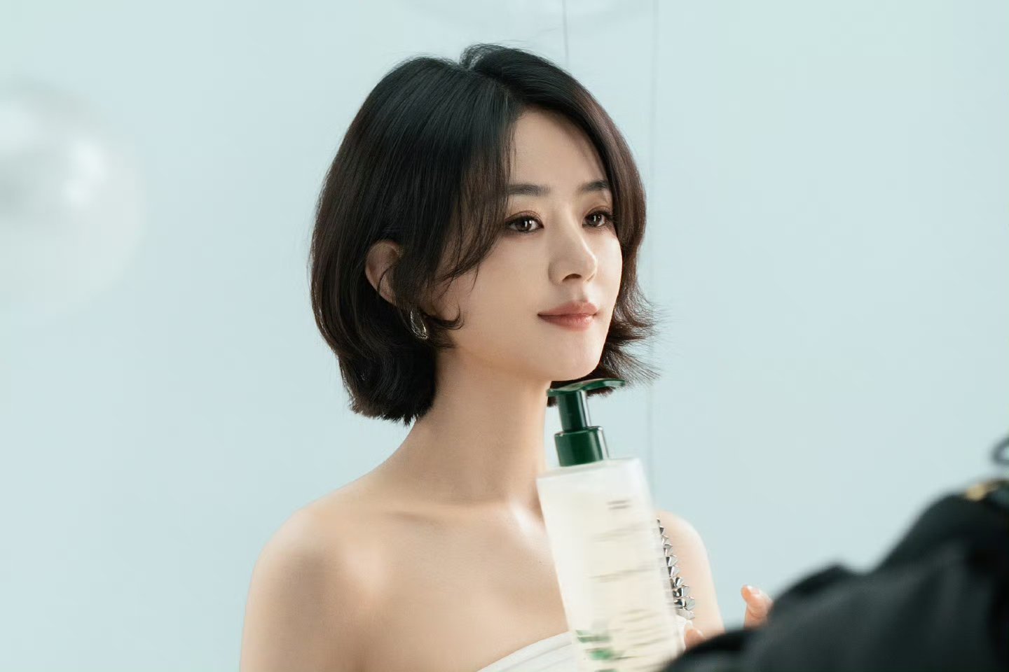 赵丽颖物料大片，温婉大气美​​​