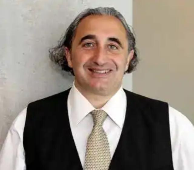 在巴以冲突爆发之后，有一位来自犹太家庭的教授，说过一段引人深思的话，他说：“犹太