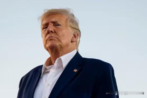 美国总统特朗普刚刚发文，继续向乌克兰施压。在文中，特朗普再次重复了曾经重复了