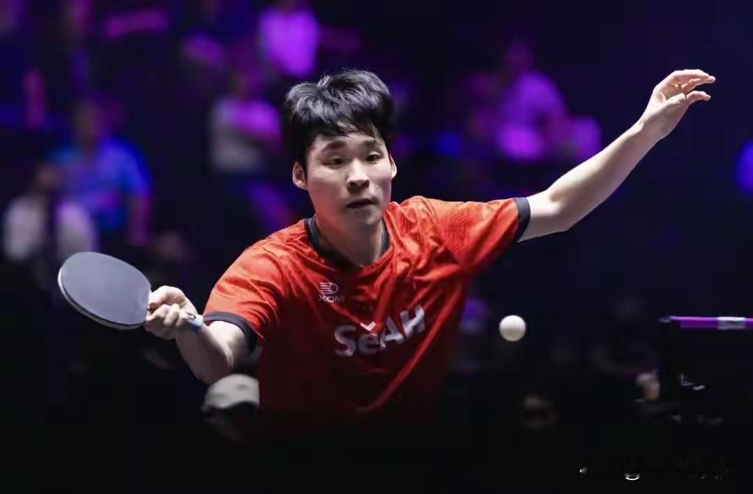 张禹珍打疯了,这位前韩国男乒一哥继首轮淘汰中国队小将陈垣宇后,昨晚对阵中国台北名