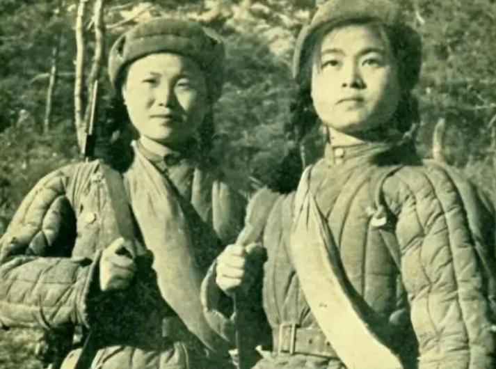 1933年，许世友听说部队里有一位女侠很能打，当即就很不服气，要去找她比试一番，