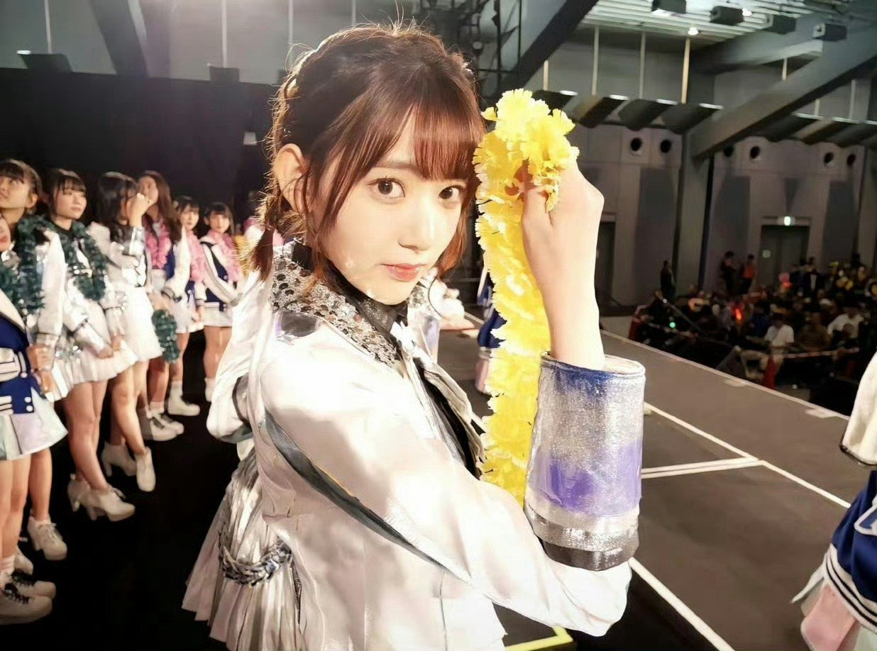 【宫脇咲良】＂摄于樱花绽放的第十八年＂宫脇咲良樱绽​​​