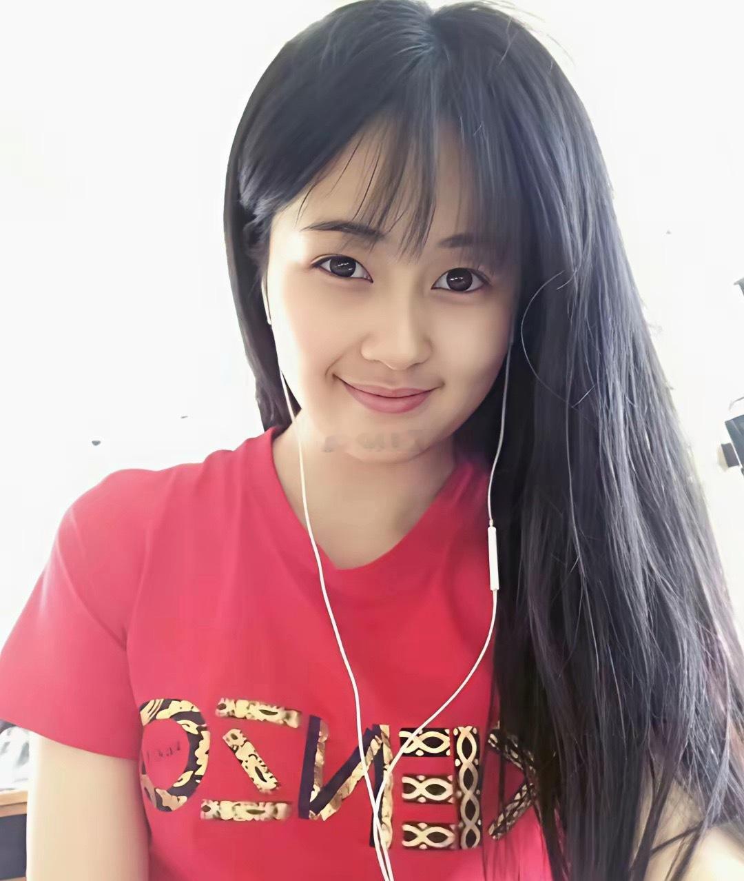 10年前的白鹿竟然长这样，不过这会也比司晓迪好看吧