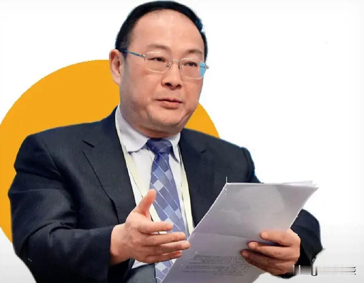 金灿荣教授说“斗胆给中央提个建议，大国不狠是没人怕的，也没有死心塌地的朋友的！”