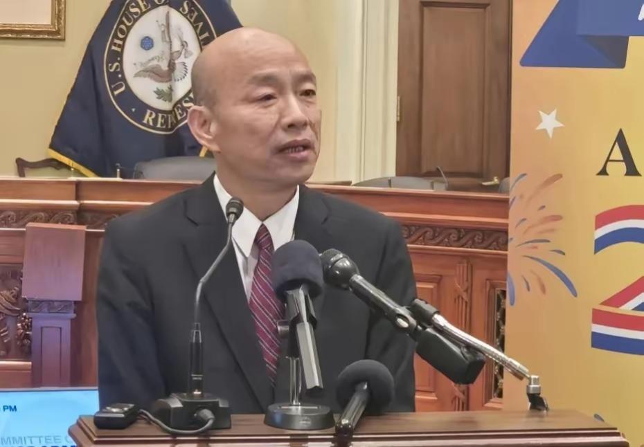 韩国瑜赴美媚美求国际空间，歪理一套接一套，逻辑彻底崩塌！台立法