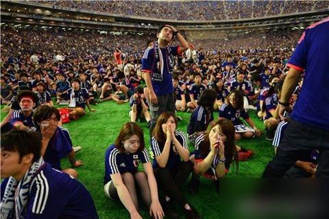 赛前，豪言壮语震天响。赛后，现实打脸啪啪的。日本队这次世界杯之旅，真是把