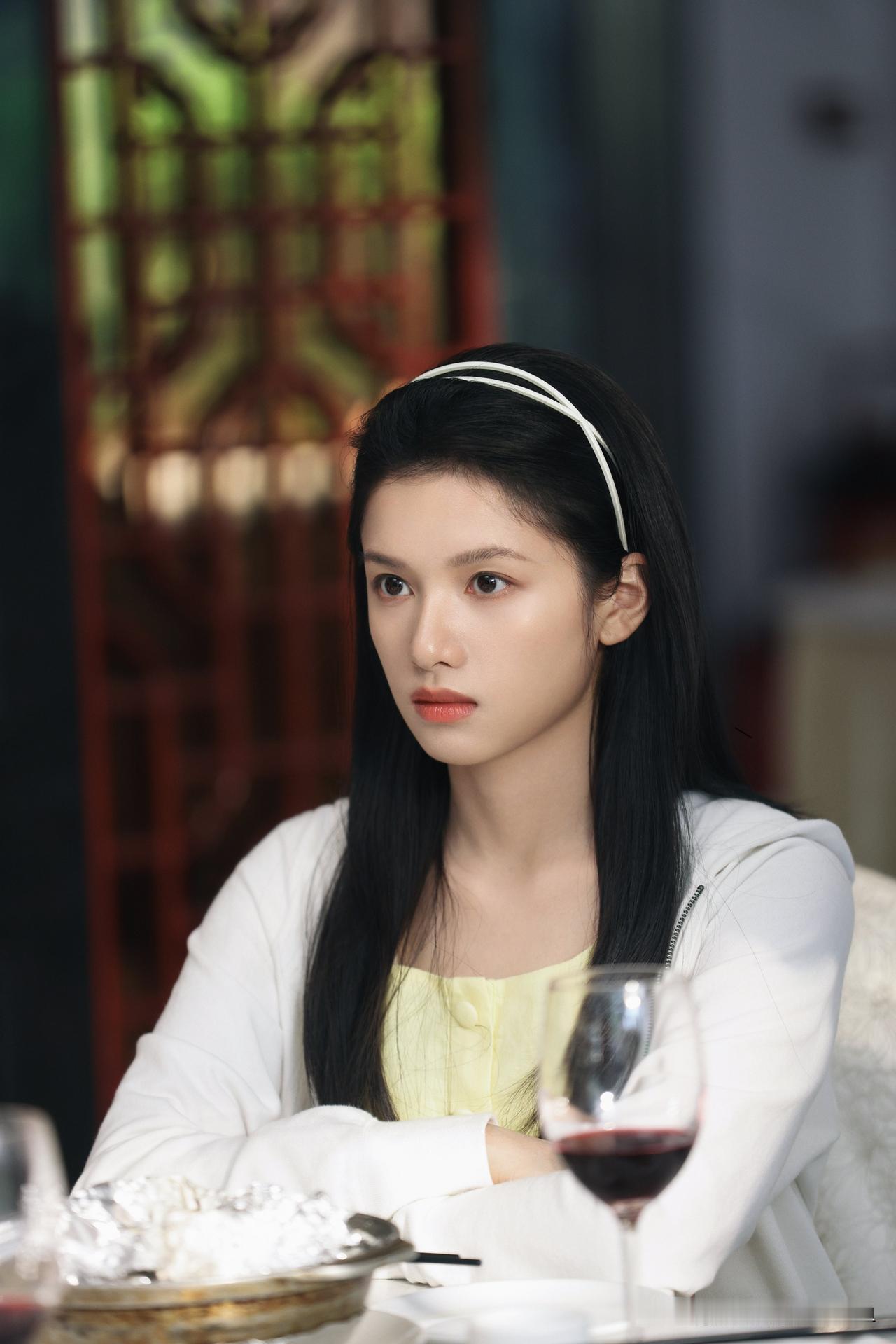 张婧仪分享图片