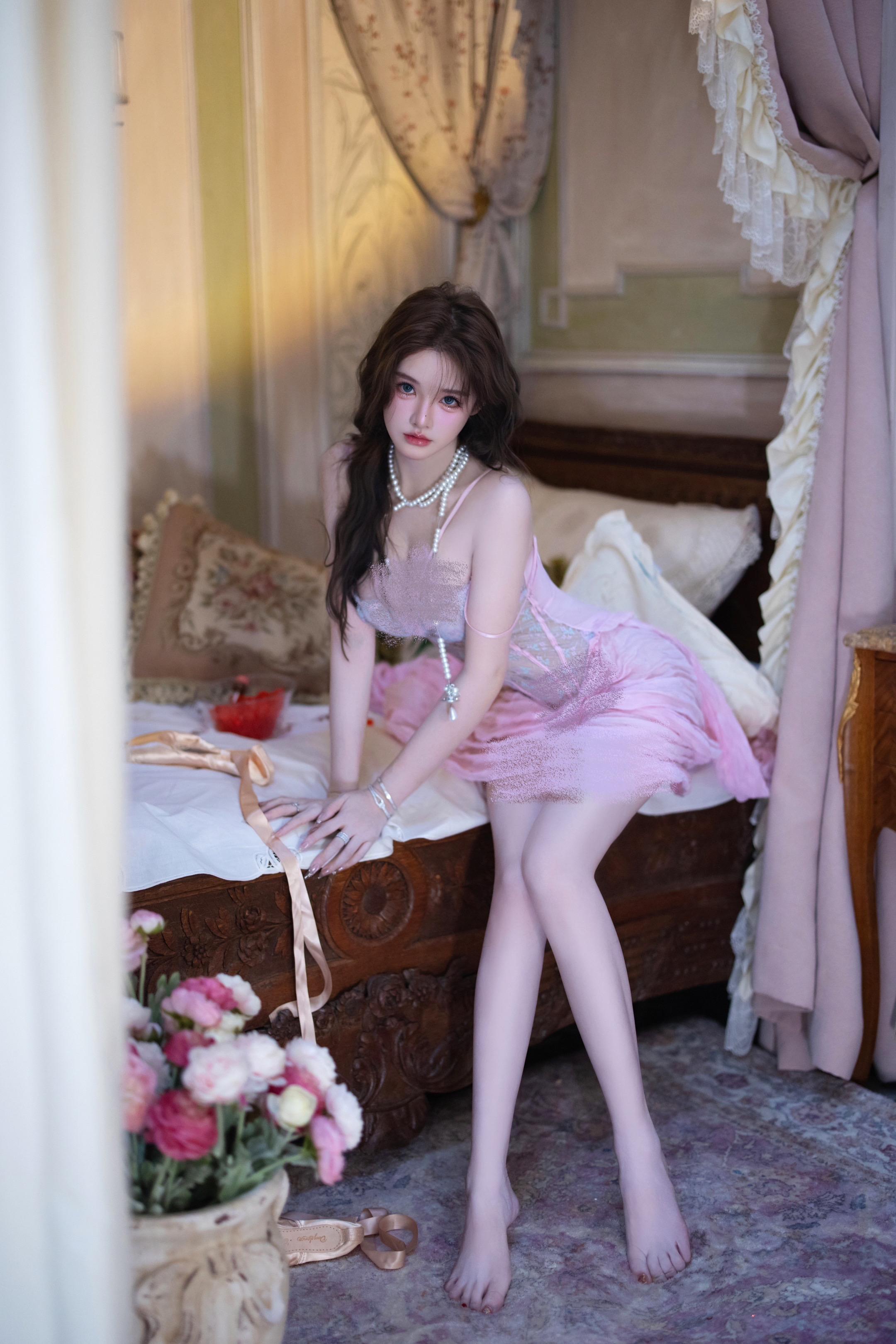 悄悄告诉她。 🧚🏻‍♀️ 💄
