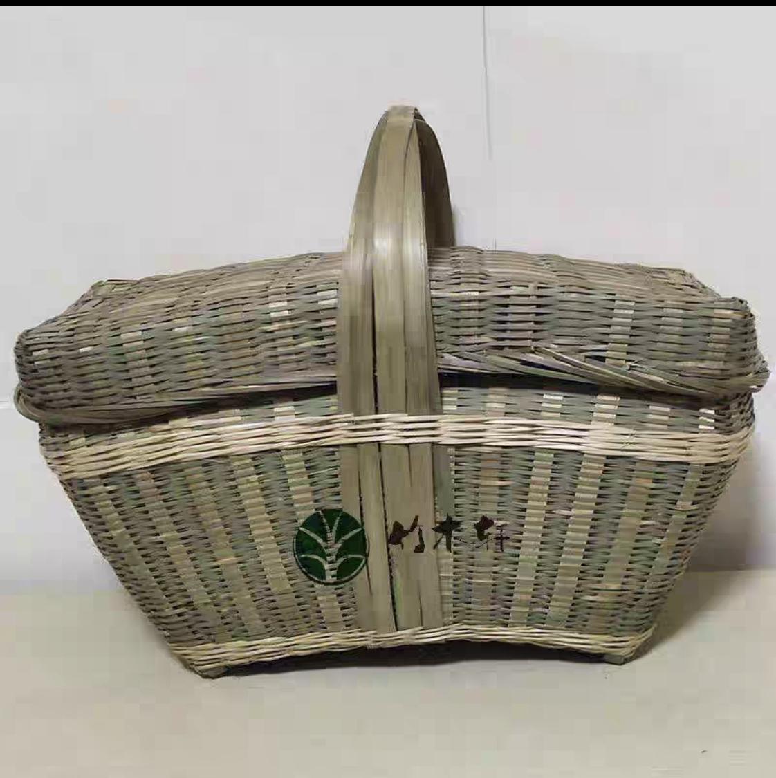 过年回忆猫见愁过去经济条件落后，家家户户都没有冰箱，物资也十分匮