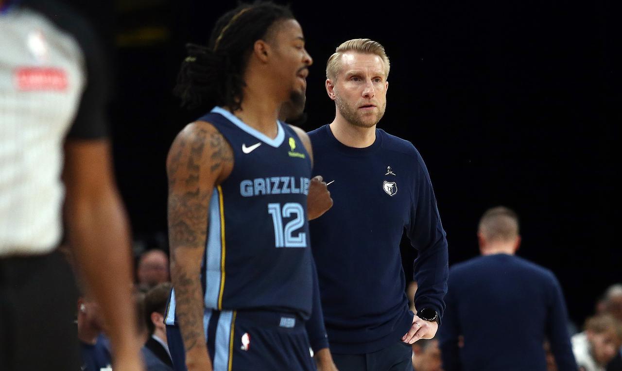 离队倒计时！美媒报道：随着莫兰特提出交易申请，已经有球队为其开出报价，筹码为两个