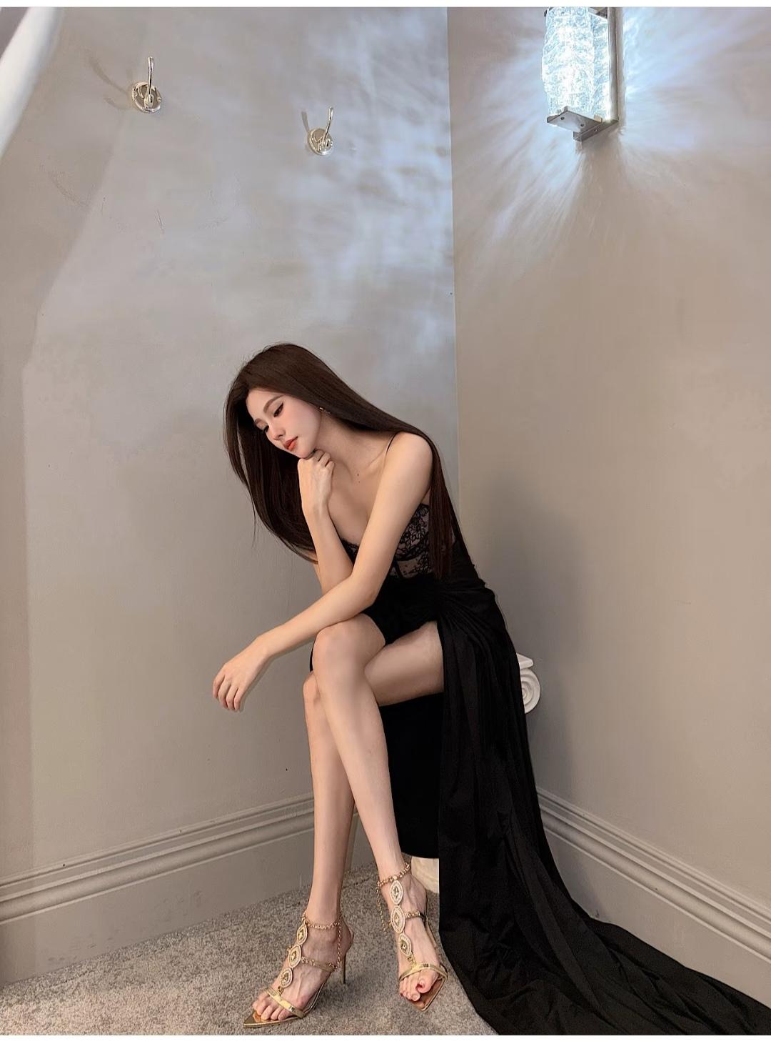 二脚趾头长的真的大都是美女。