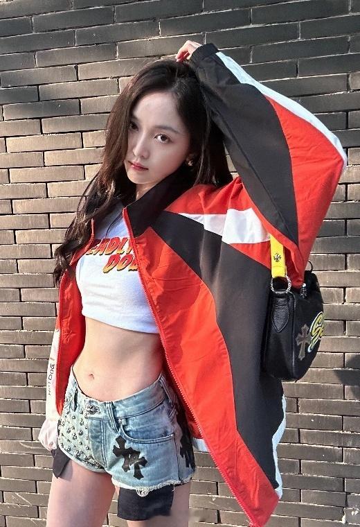 吴宣仪​​​