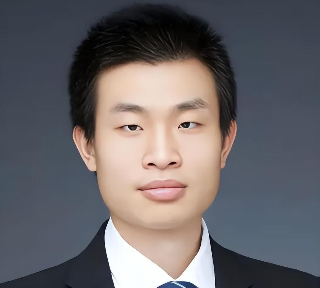 “韦神”韦东奕有多牛不查不知道，一查我跪了。狗的智商在40左右，普通人的智商