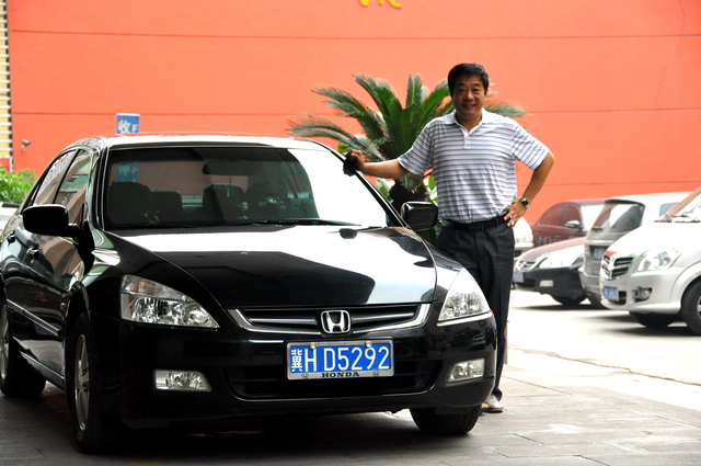 我和第一辆车的故事2006年买的第一辆本田雅阁，陪伴了八年跑了12万公里。质量