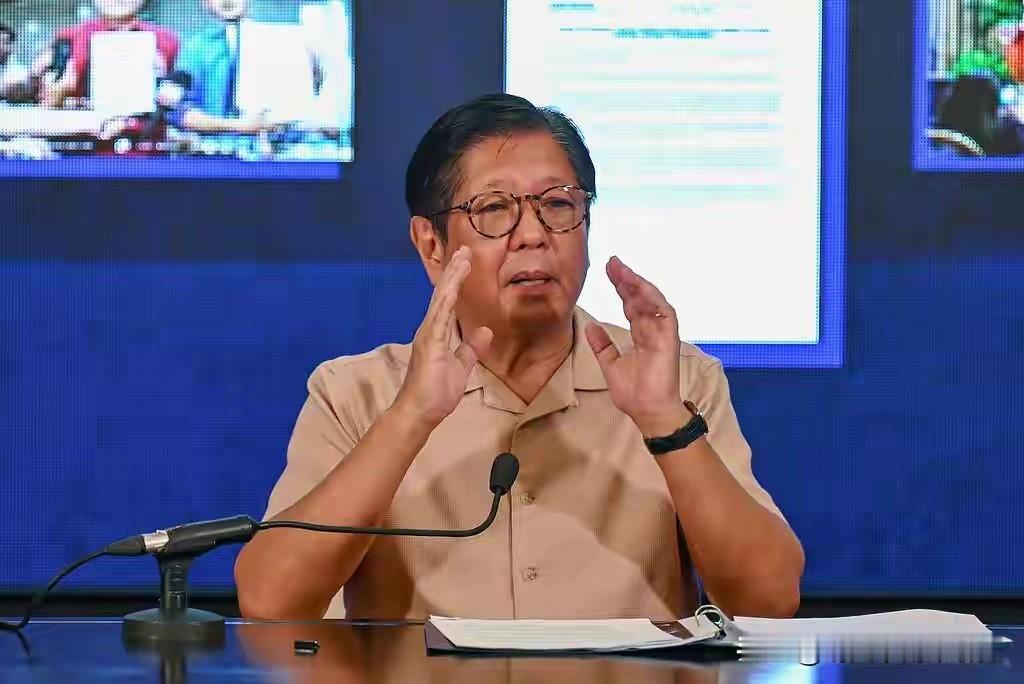 小马科斯遇麻烦了？据说肚子疼，已经连续好几天没有露面了，期间缺席了几场重大活