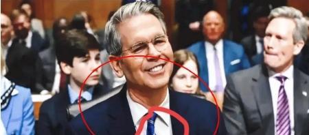 美国财长放狠话：不听话就整死你。中国一边抛美债，一边又买回来，操作让人看不懂。美