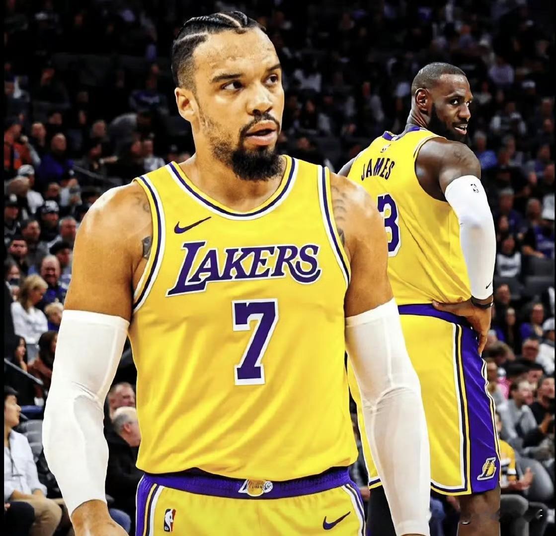 狄龙是湖人得不到痛！！！湖人有意狄龙-布鲁克斯！根据外媒YahooSport