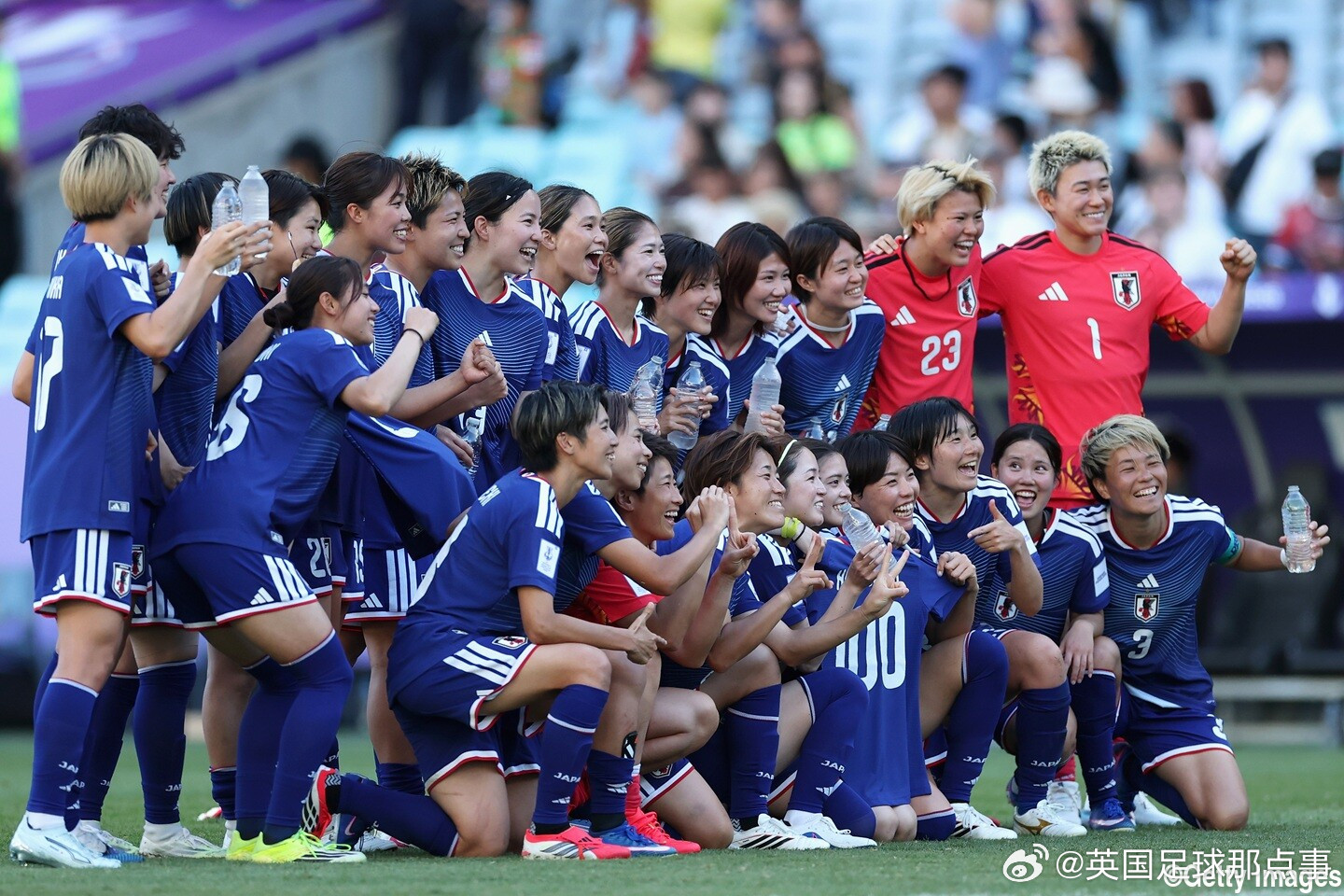 碾压！日本女足4比1淘汰韩国女足，本届赛事第一次丢球，五战全胜晋级女足亚洲杯决赛