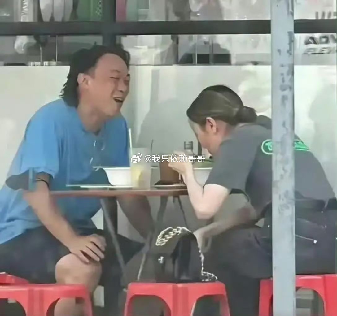 为什么在香港人眼里明星只是普通人