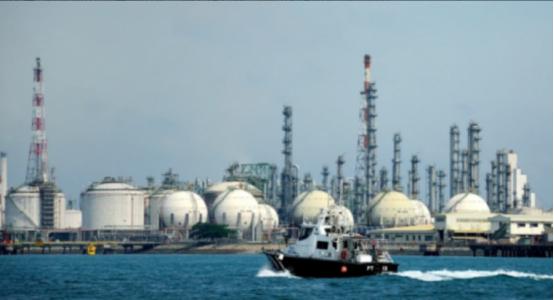 天塌了啊，澳大利亚“错误进口”了300多万吨俄罗斯石油！据乌克兰媒体披露消息，过