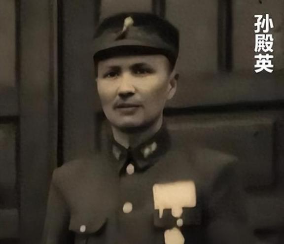 1933年冬，孙殿英野心勃勃，试图率六万人马西进控制西北。阎锡山让赵承绥带人给