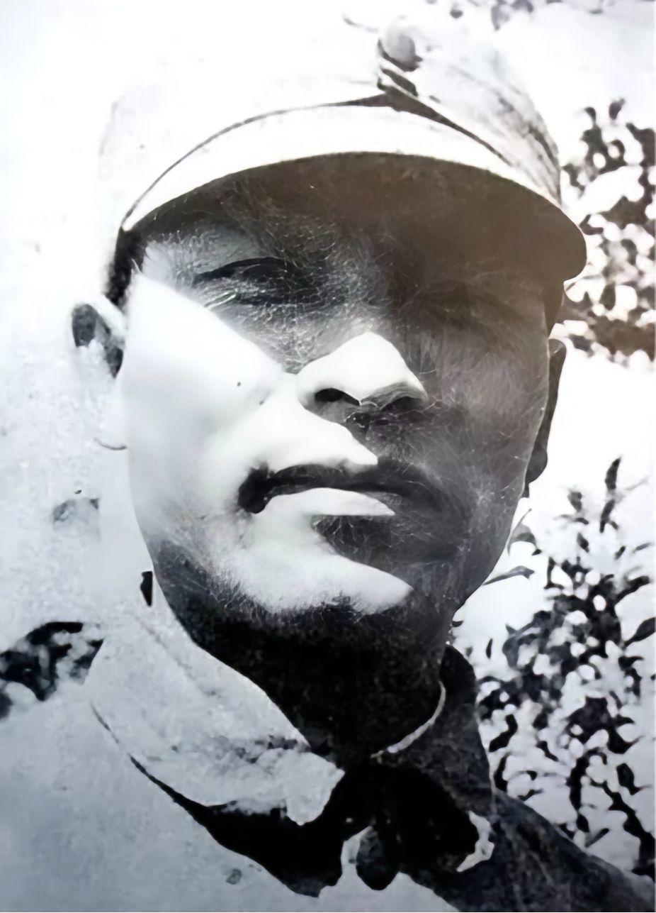 1948年，彭雪枫的遗孀林颖改嫁了，她嫁给了马列，一个不符合结婚条件的青年军官，