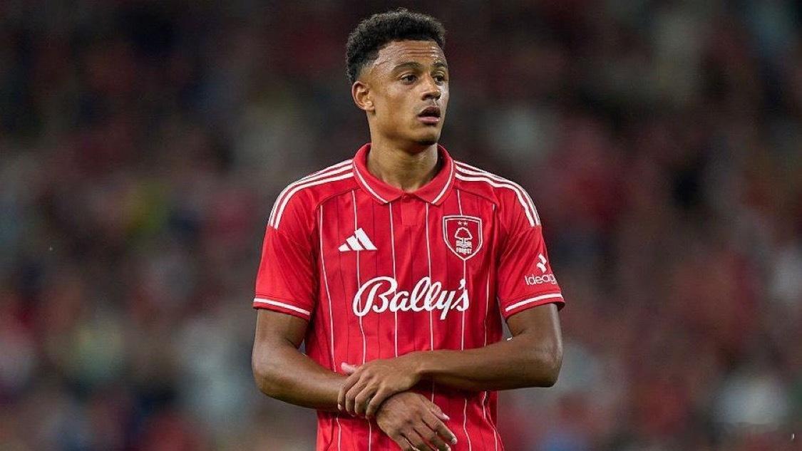 隆加里：恩多耶无论从球员特点年龄还是未来前景来看都是国际米兰的理想人选然而