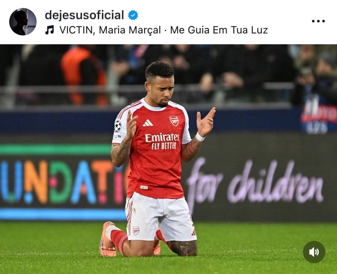 热苏斯复出，队友们给他送上祝福布鲁日vs阿森纳欧冠热苏斯