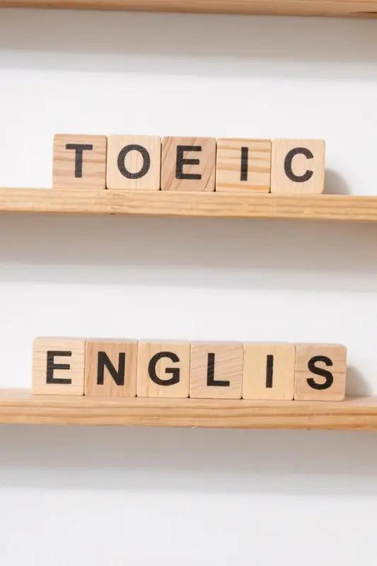 儿子给我打电话儿子说：爸爸，我英语考砸了！我说：考了多少？儿子说：63分