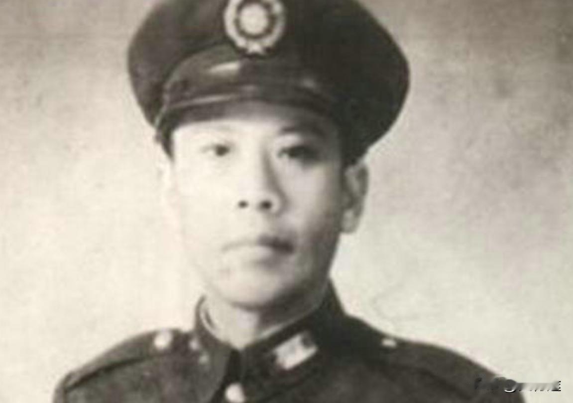 1948年11月22日，第七兵团在碾庄覆灭，司令官黄百韬自杀。消息传来，有国军将