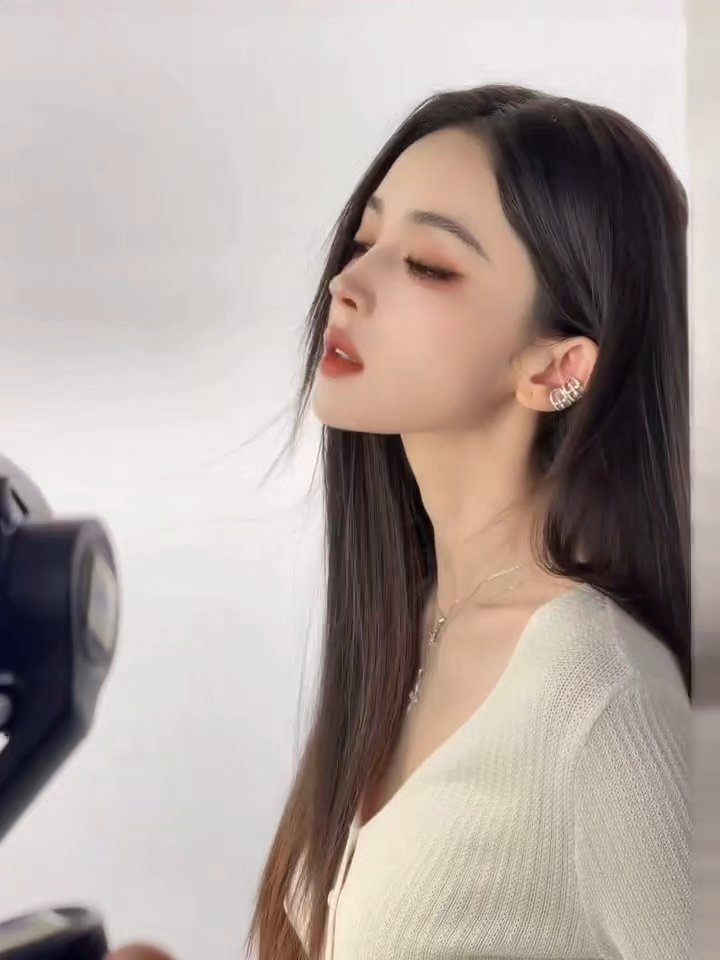 娜扎谁能扛得住娜扎的颜值暴击！颜值直接杀疯，高清镜头下依旧颜值能打，妆容造型相