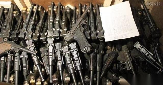 俄罗斯的战争家底到底有多恐怖？西伯利亚深处的仓库里，竟锁着80年前的德军王牌装备