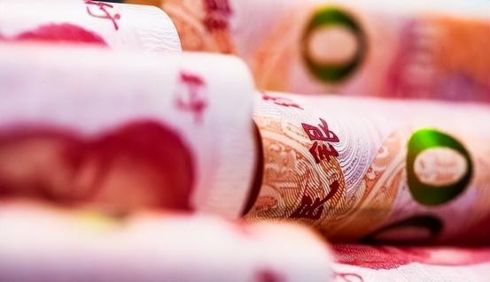 西方陷入两难！2026年1月28日报道，人民币持续升值，美元陷入贬值周期！中国抓