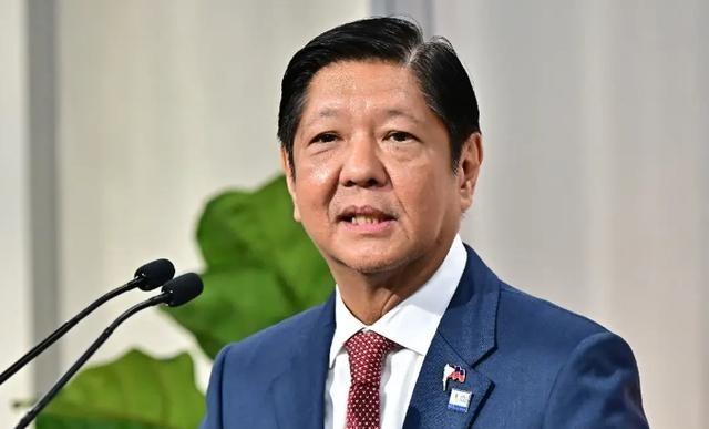 所有人都等着中国在南海跟菲律宾硬碰硬，结果北京出了一张谁都没想到的牌——26