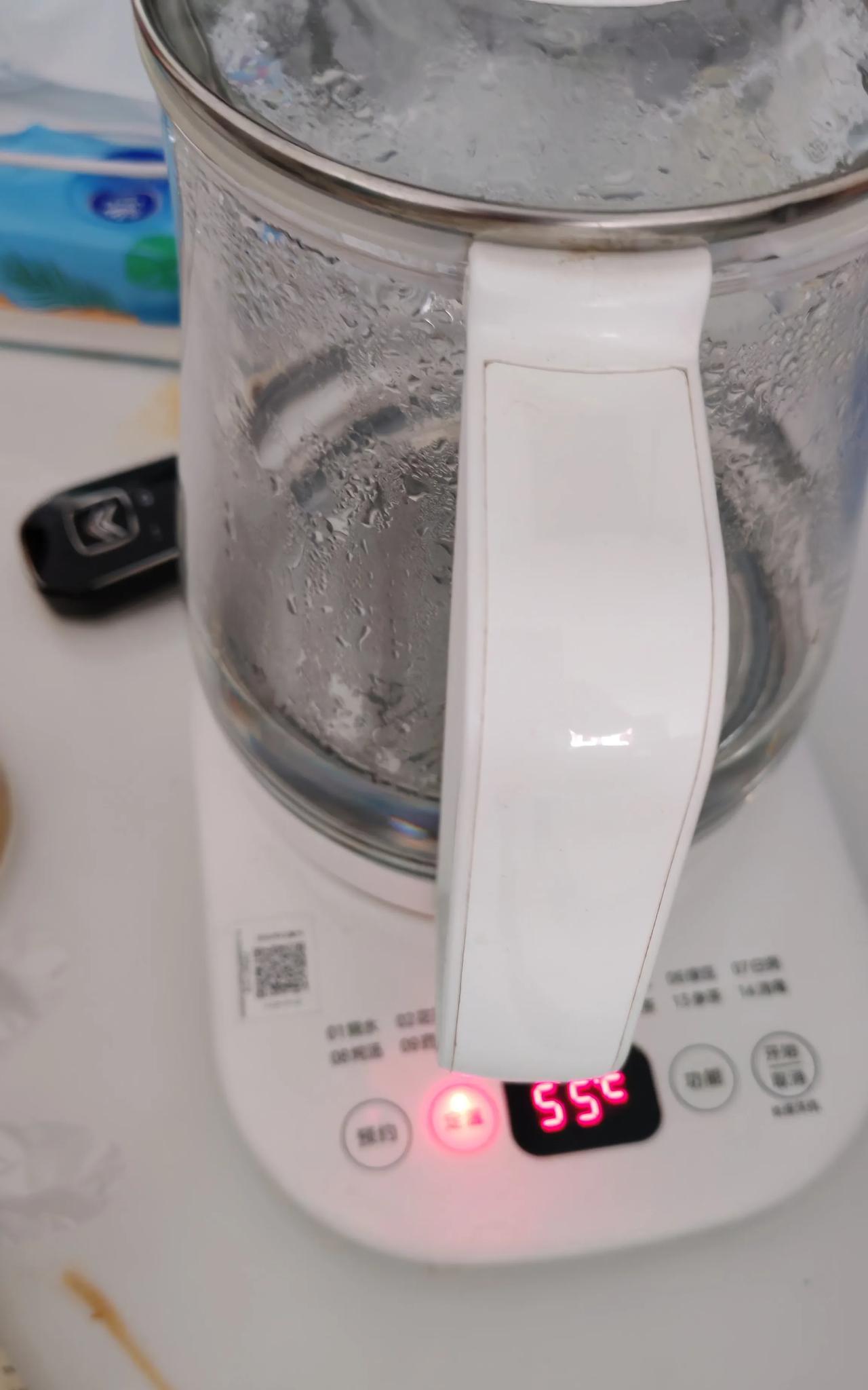 俗话说得好！金窝银窝不如自己的狗窝！今天终于回到自己的狗窝了。前几天儿子回来了