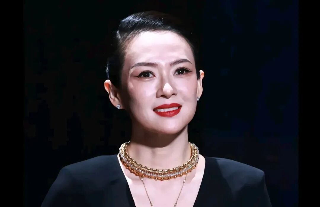 炸裂! 章子怡套现巨款走人