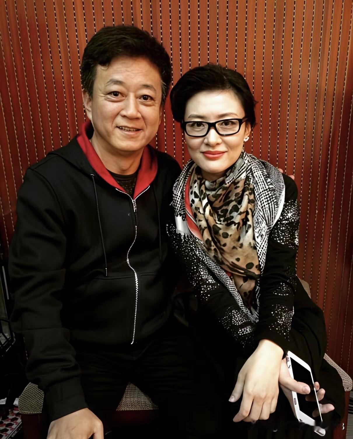 估计现在十个人里只有四五个还能叫得出男主持人的名字吧，因为现在大家很少看电视了，